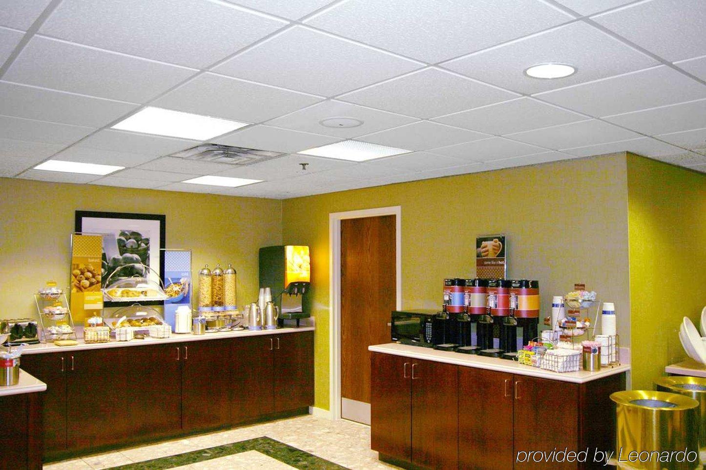 Dublin Inn And Suites 餐厅 照片